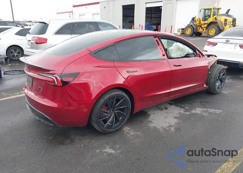 2024 Tesla Model 3 Performance из США, поврежденный, VIN 5YJ3E1ET4RF793857